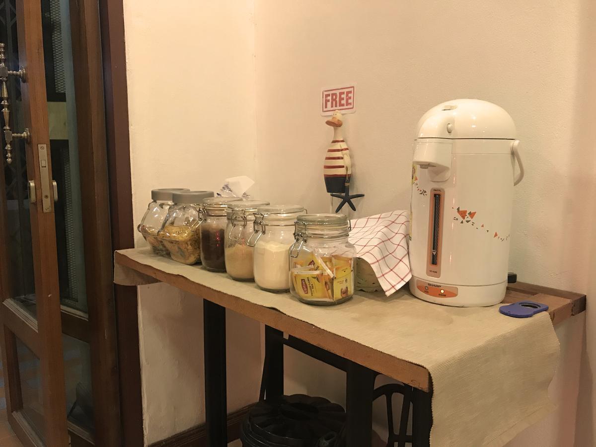Once In Bangkok With Me Guesthouse Екстериор снимка